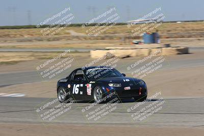 media/Oct-15-2023-CalClub SCCA (Sun) [[64237f672e]]/Group 6/Race/